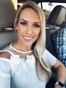 StoreTom Unisex Snap-On Veneers  | Natural Look | Instant Smile | BPA-Free| 1 pair (Uper and lower) photo review